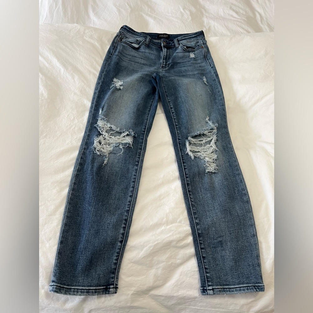 JUDY BLUE | Women Sz 5/27 | Boyfriend Fit Jeans Medium Wash Distressed Stretch